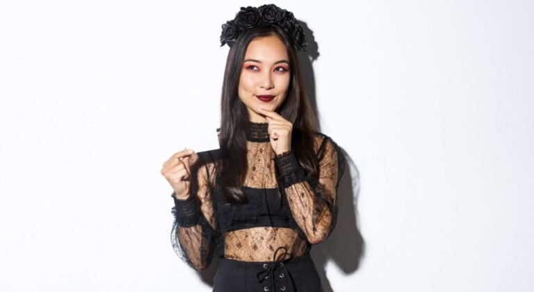 Ouji Fashion: Embracing the Prince Aesthetic in Japanese Streetwear